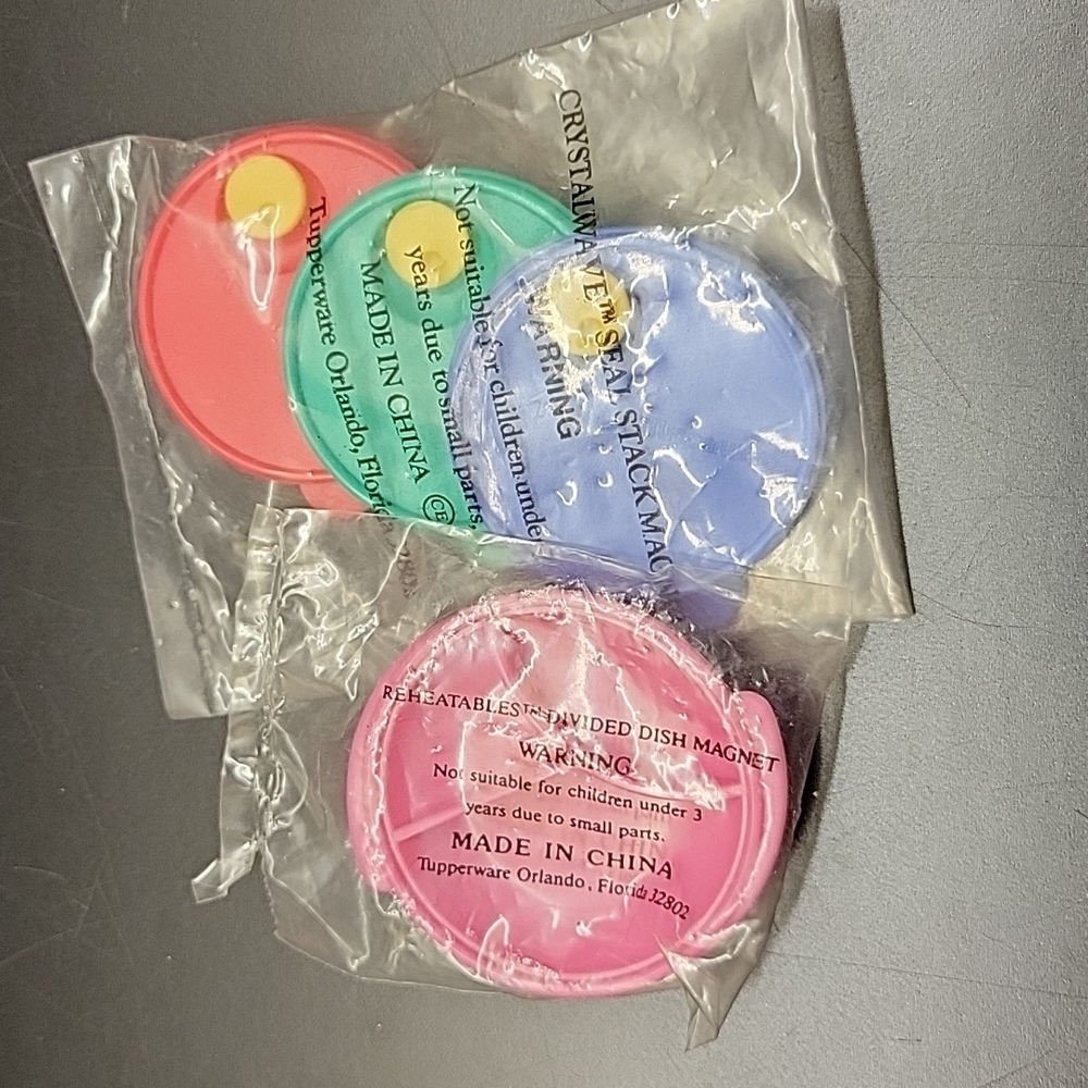 Tupperware magnet